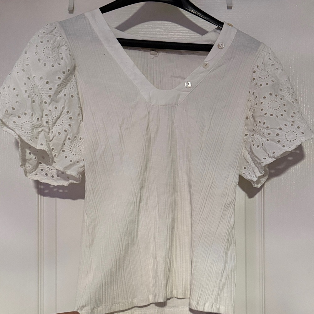 White Eyelet Sleeve V-Neck Blouse